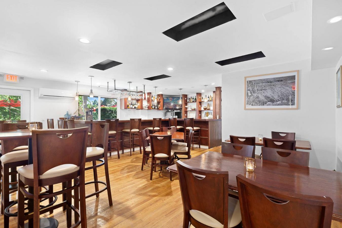 Southampton, New York, 11968, United States, ,62 BathroomsBathrooms,Residential,For Sale,1984633