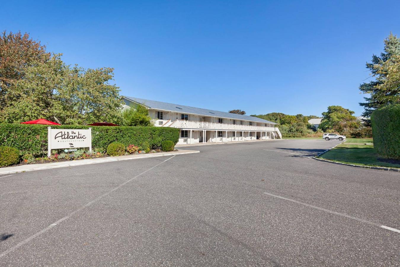 Southampton, New York, 11968, United States, ,62 BathroomsBathrooms,Residential,For Sale,1984633