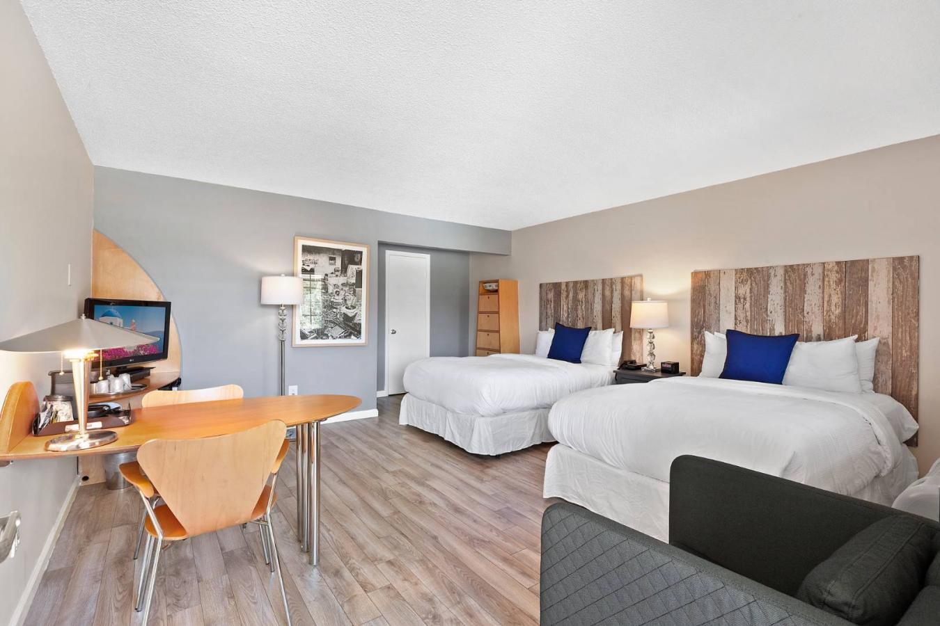 Southampton, New York, 11968, United States, ,62 BathroomsBathrooms,Residential,For Sale,1984633