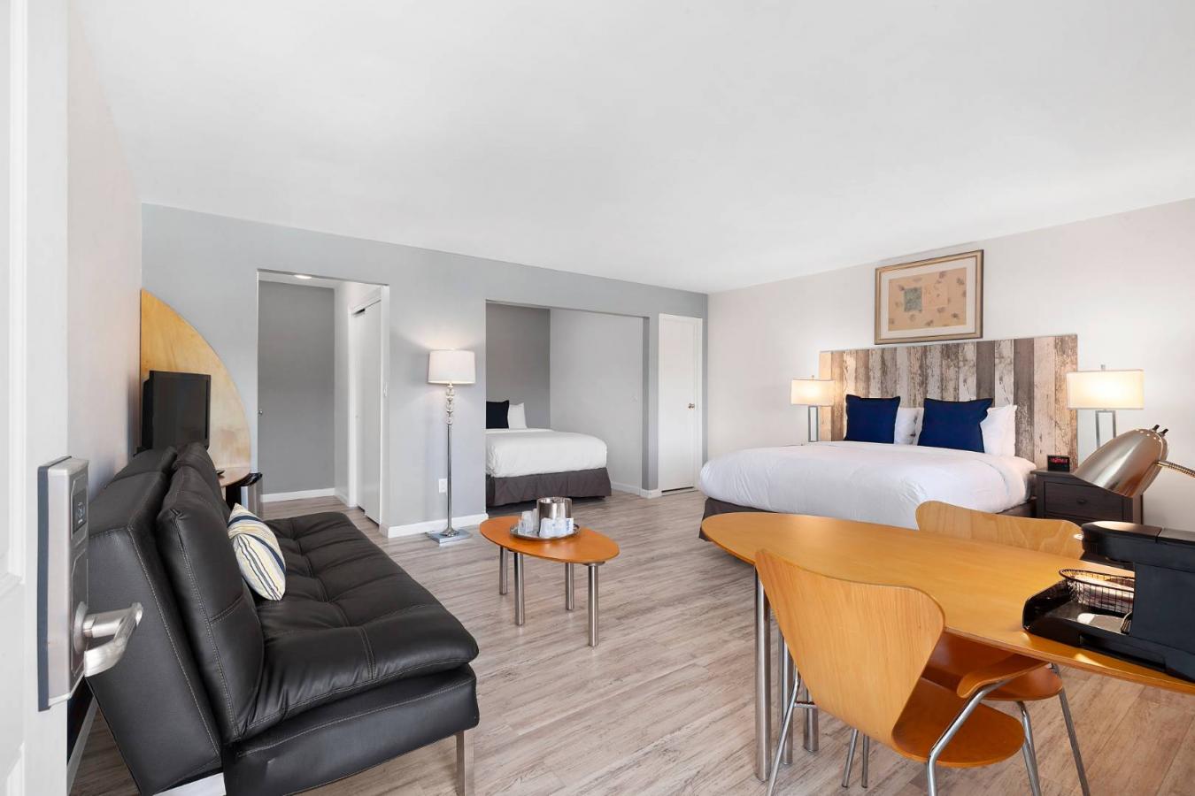 Southampton, New York, 11968, United States, ,62 BathroomsBathrooms,Residential,For Sale,1984633