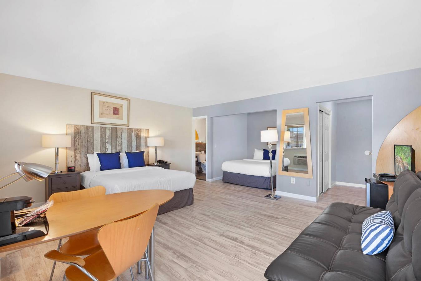 Southampton, New York, 11968, United States, ,62 BathroomsBathrooms,Residential,For Sale,1984633