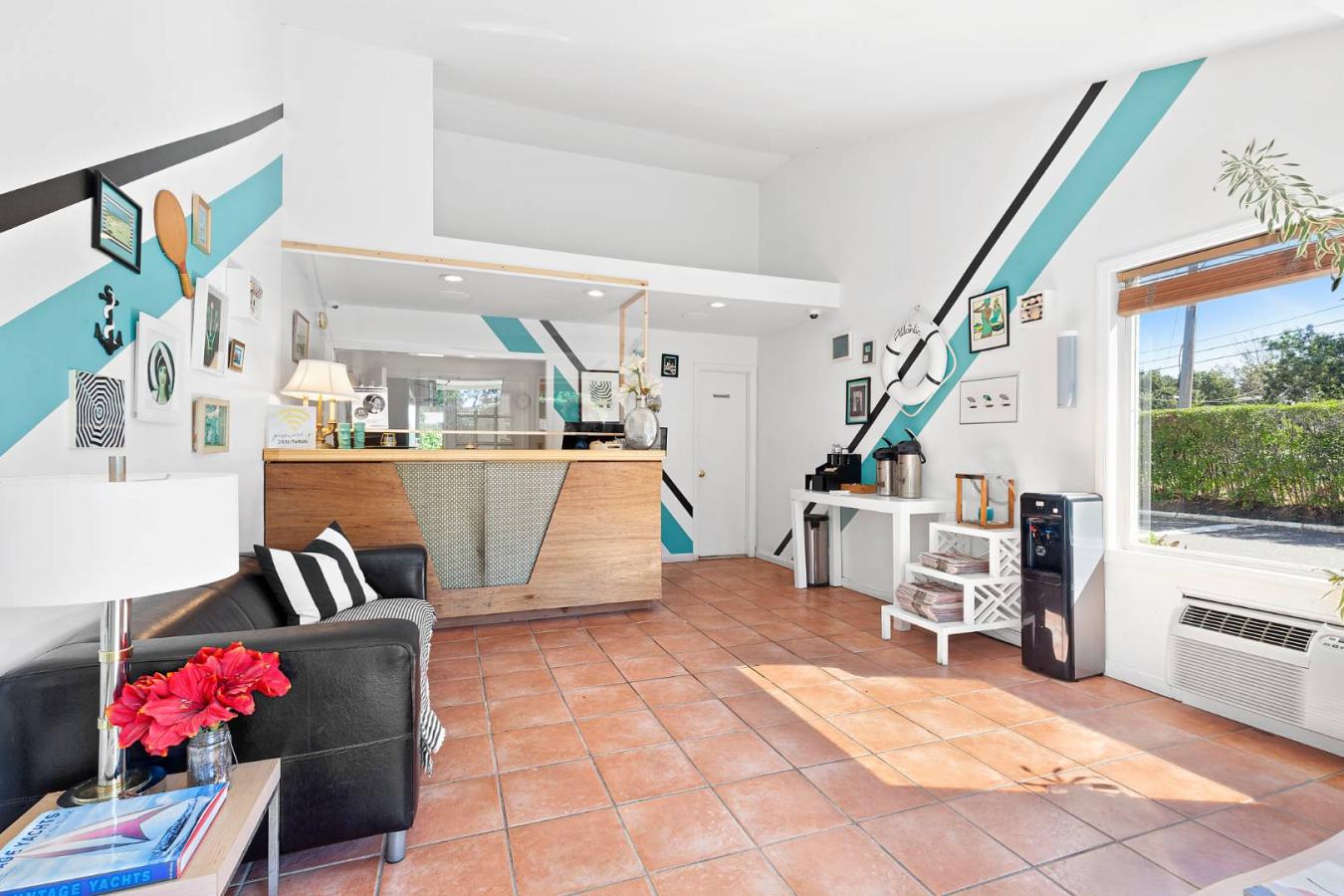 Southampton, New York, 11968, United States, ,62 BathroomsBathrooms,Residential,For Sale,1984633