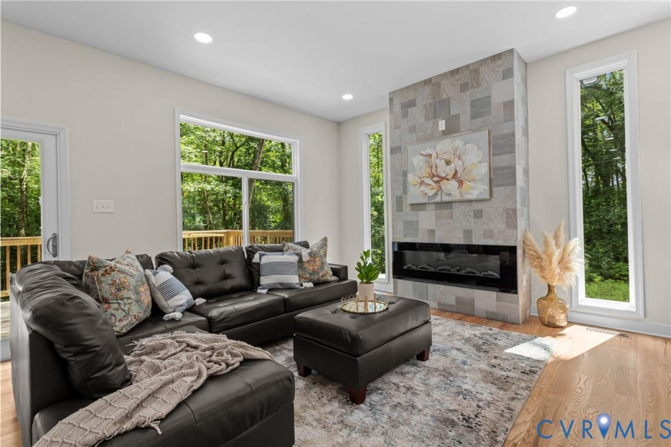 Midlothian, Chesterfield, 23114, United States, 5 Bedrooms Bedrooms, ,3 BathroomsBathrooms,Residential,For Sale,1985813