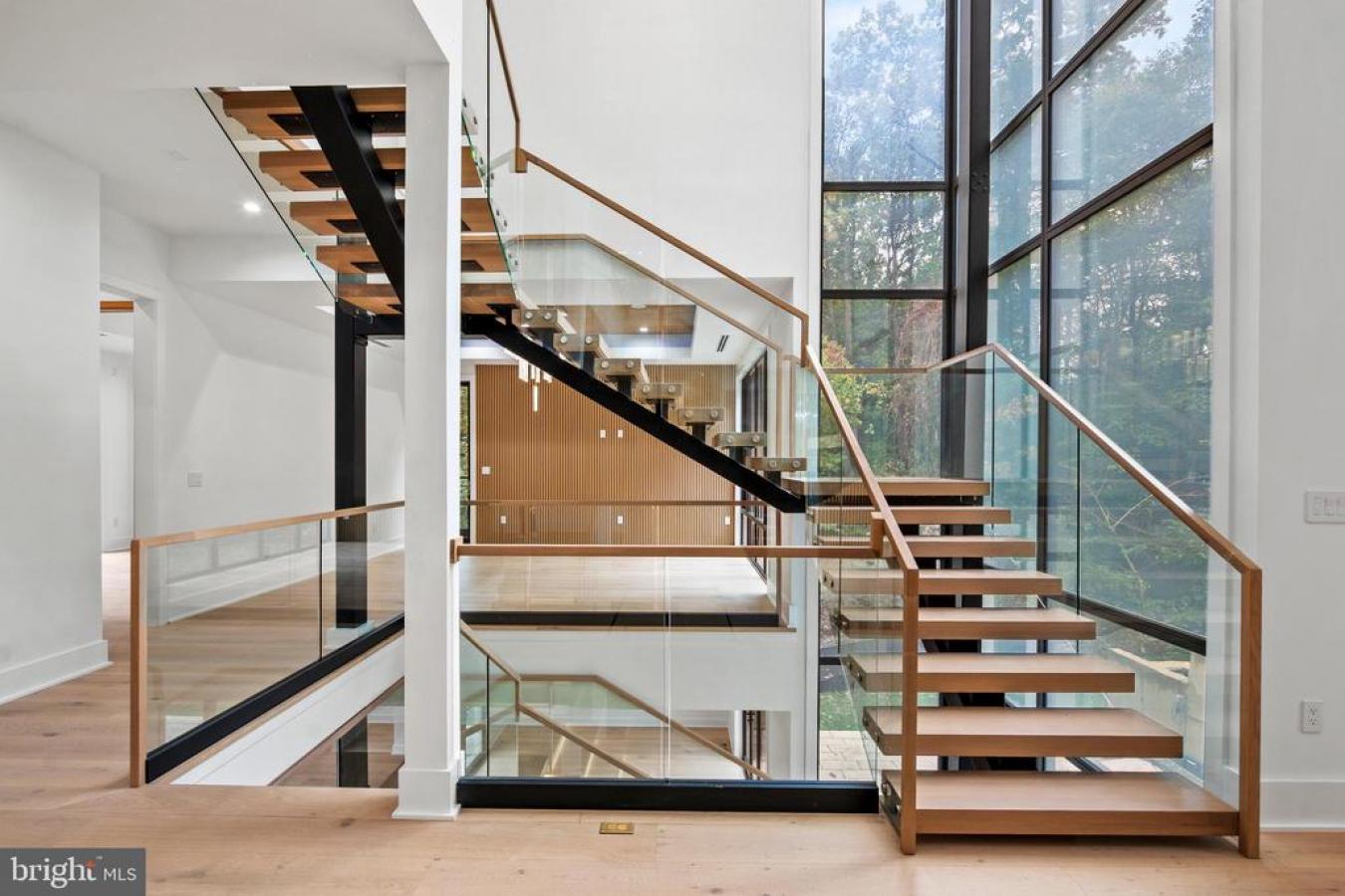 MCLEAN, FAIRFAX, 22101, United States, 7 Bedrooms Bedrooms, ,8 BathroomsBathrooms,Residential,For Sale,1985810