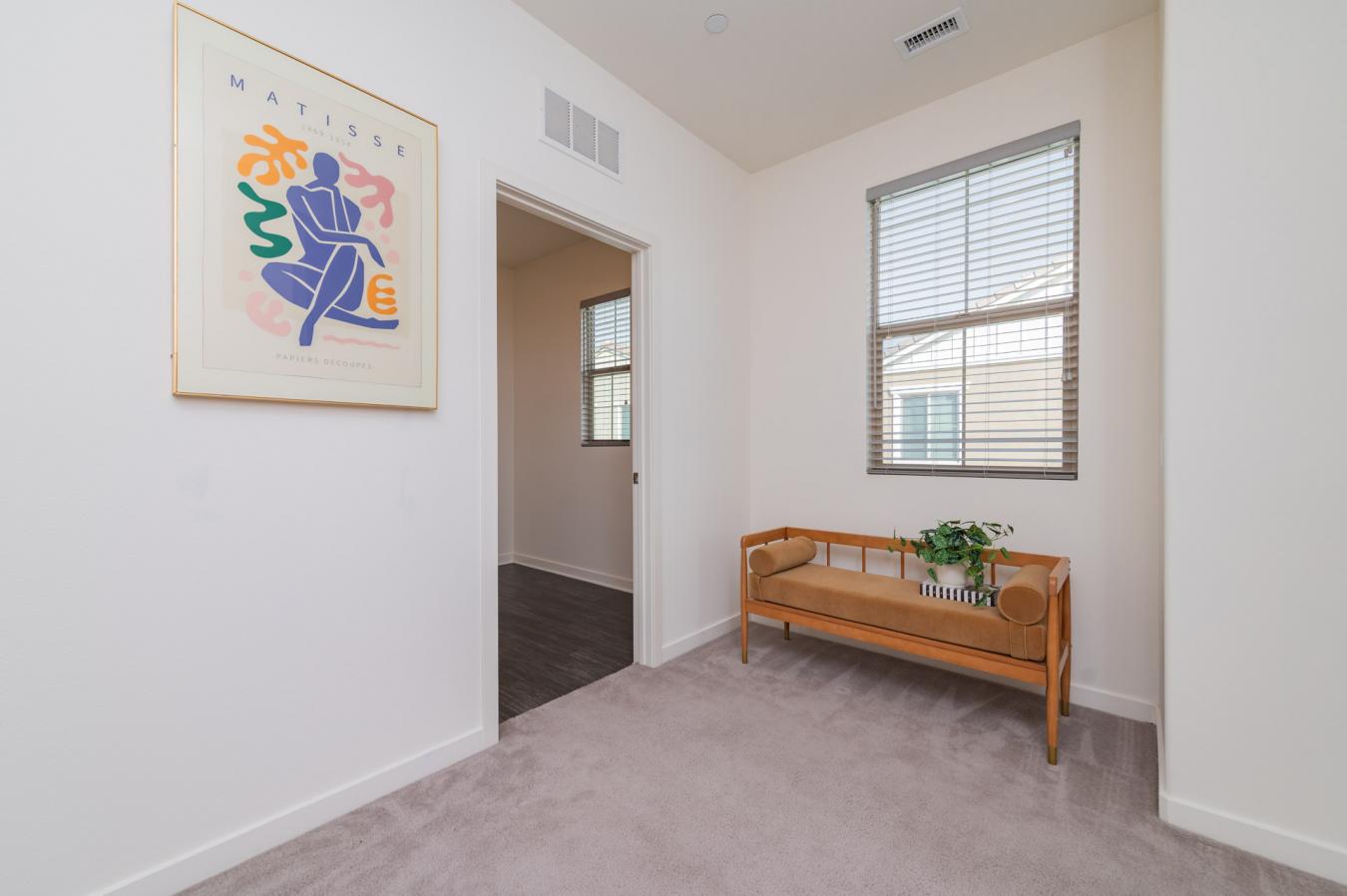 Ontario, San Bernardino, 91762, United States, 3 Bedrooms Bedrooms, ,3 BathroomsBathrooms,Residential,For Sale,1985806