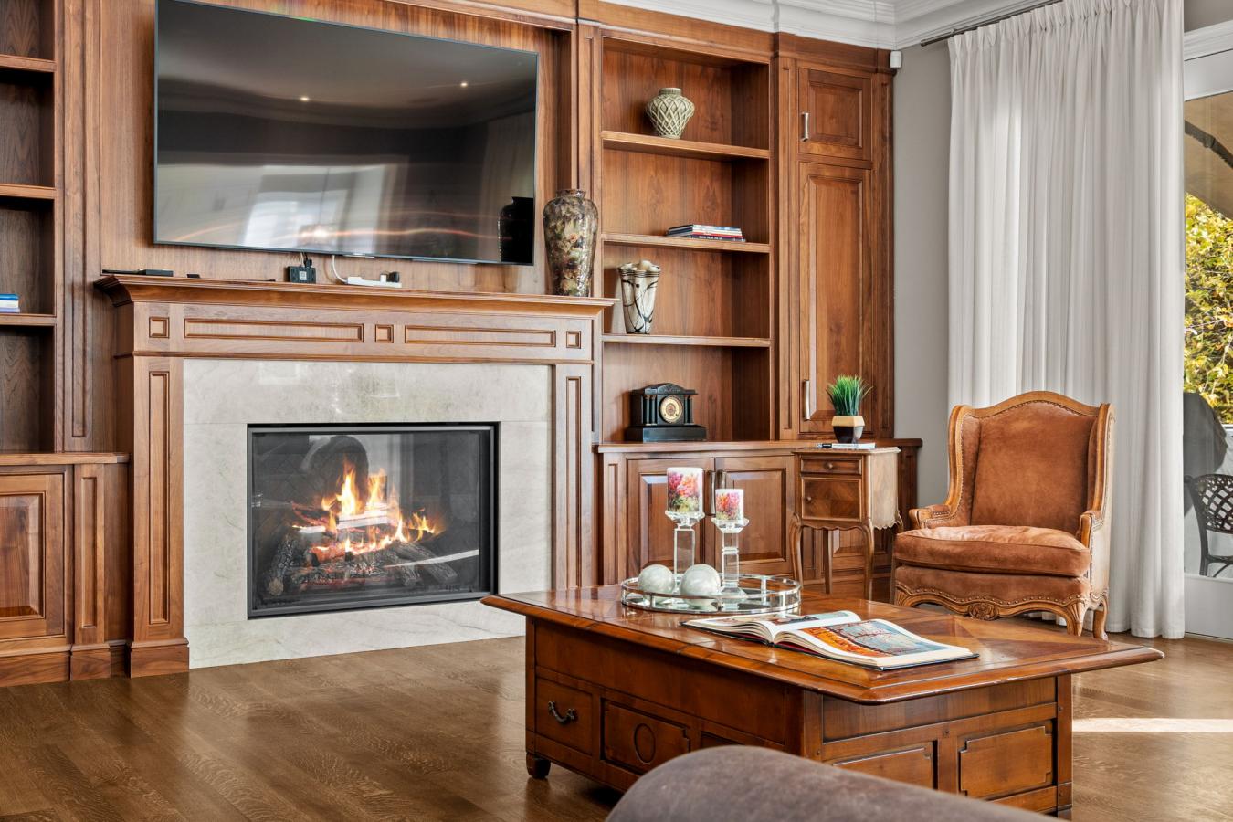 Toronto, ON, M2P 1E2, Canada, 5 Bedrooms Bedrooms, ,8 BathroomsBathrooms,Residential,For Sale,1984632