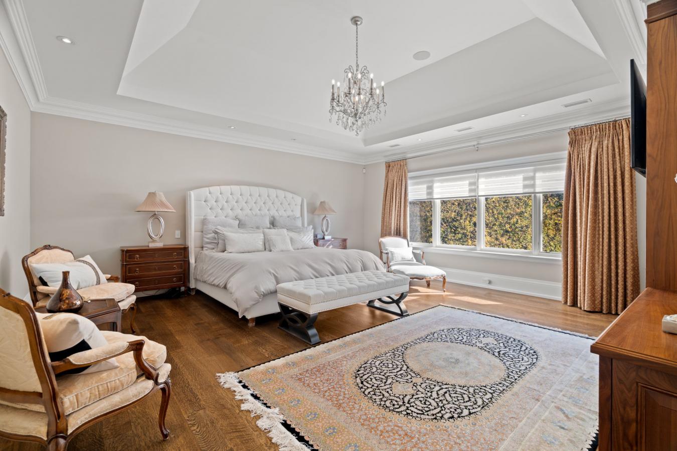 Toronto, ON, M2P 1E2, Canada, 5 Bedrooms Bedrooms, ,8 BathroomsBathrooms,Residential,For Sale,1984632