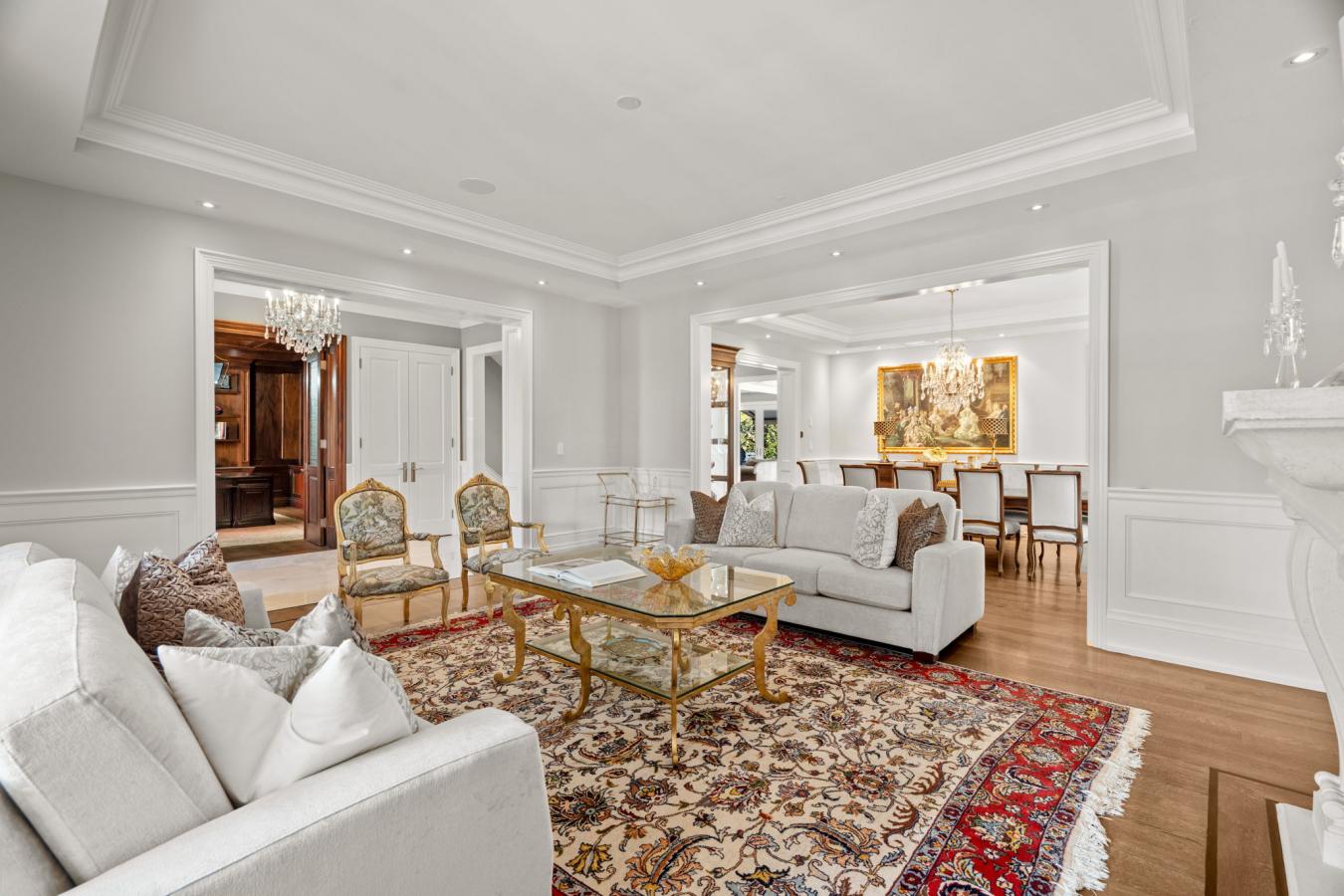 Toronto, ON, M2P 1E2, Canada, 5 Bedrooms Bedrooms, ,8 BathroomsBathrooms,Residential,For Sale,1984632