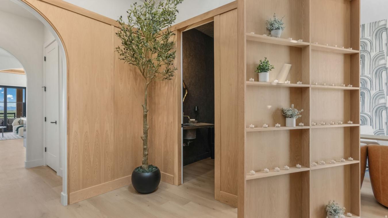 Grantsville, Utah, 84029, United States, 6 Bedrooms Bedrooms, ,5 BathroomsBathrooms,Residential,For Sale,1984630