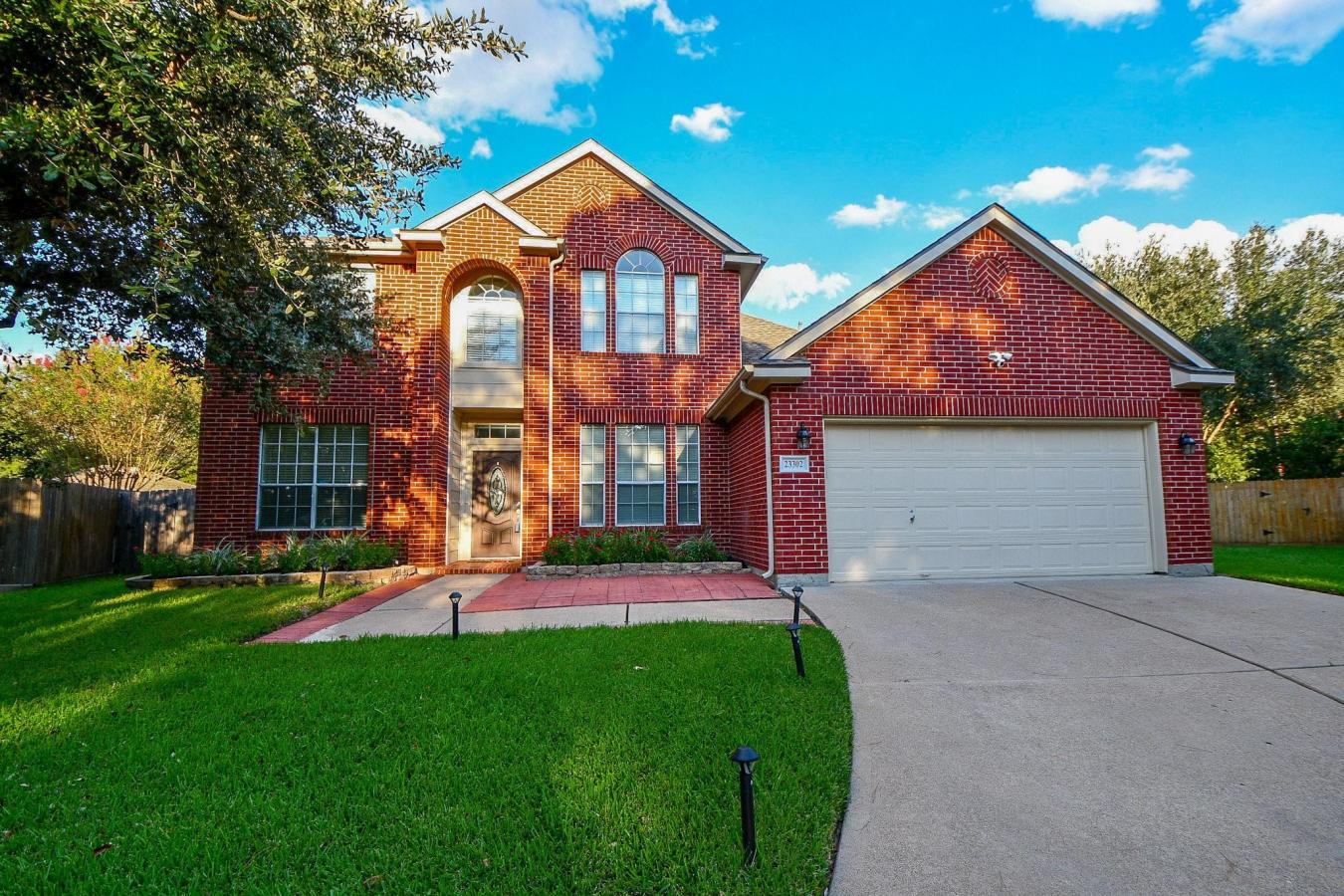 Katy, Fort Bend, 77494, United States, 4 Bedrooms Bedrooms, ,2 BathroomsBathrooms,Residential,For Sale,1985805