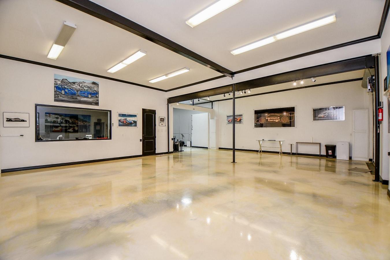 Houston, Harris, 77007, United States, 3 Bedrooms Bedrooms, ,4 BathroomsBathrooms,Residential,For Sale,1985803