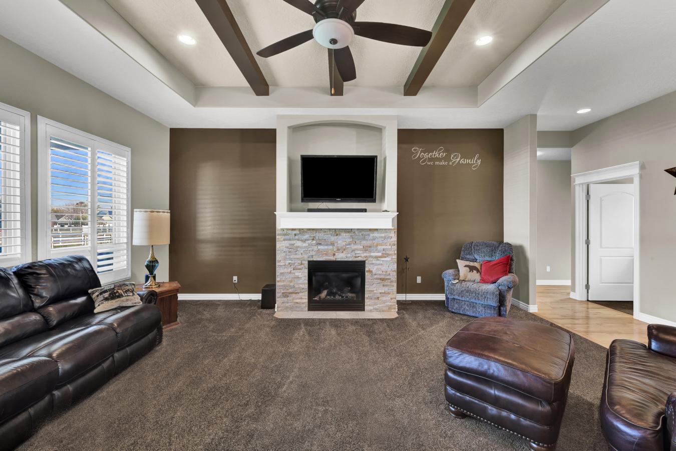 Nampa, Idaho, 83651, United States, 3 Bedrooms Bedrooms, ,2 BathroomsBathrooms,Residential,For Sale,1984629