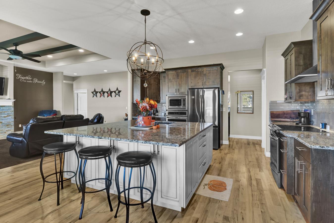 Nampa, Idaho, 83651, United States, 3 Bedrooms Bedrooms, ,2 BathroomsBathrooms,Residential,For Sale,1984629