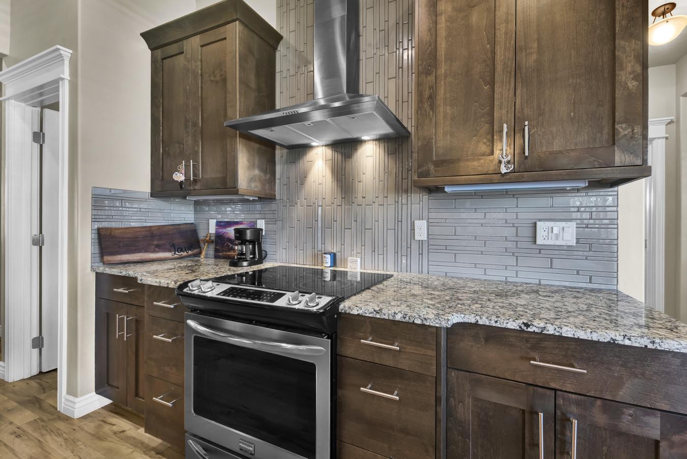 Nampa, Idaho, 83651, United States, 3 Bedrooms Bedrooms, ,2 BathroomsBathrooms,Residential,For Sale,1984629