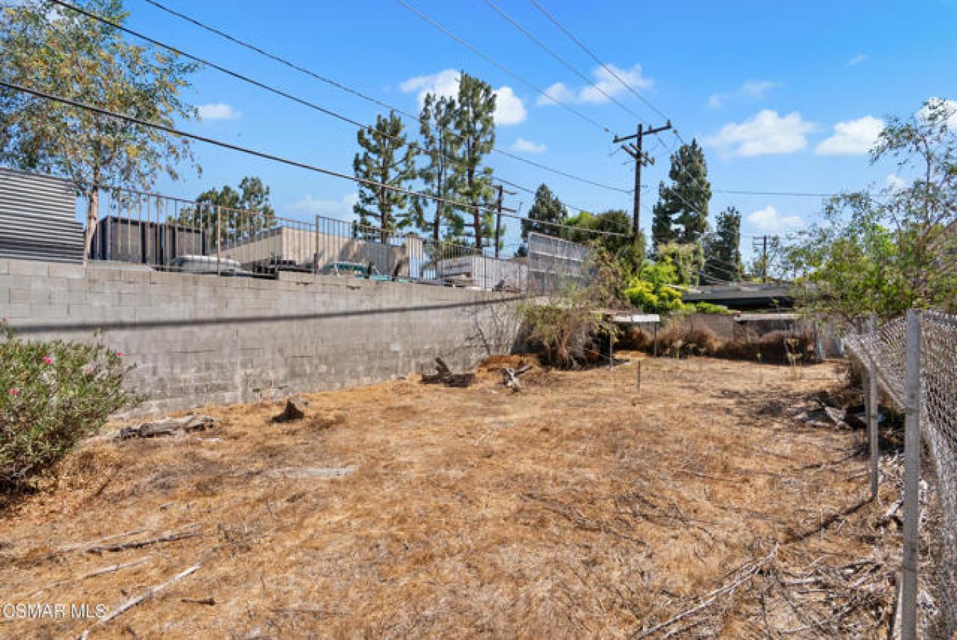 Simi Valley, Ventura, 93065, United States, 4 Bedrooms Bedrooms, ,2 BathroomsBathrooms,Residential,For Sale,1985800