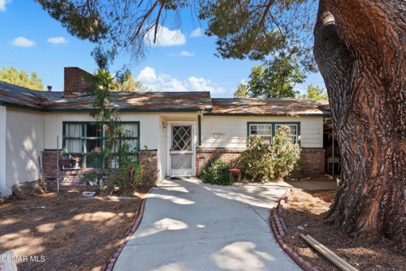 Simi Valley, Ventura, 93065, United States, 4 Bedrooms Bedrooms, ,2 BathroomsBathrooms,Residential,For Sale,1985800