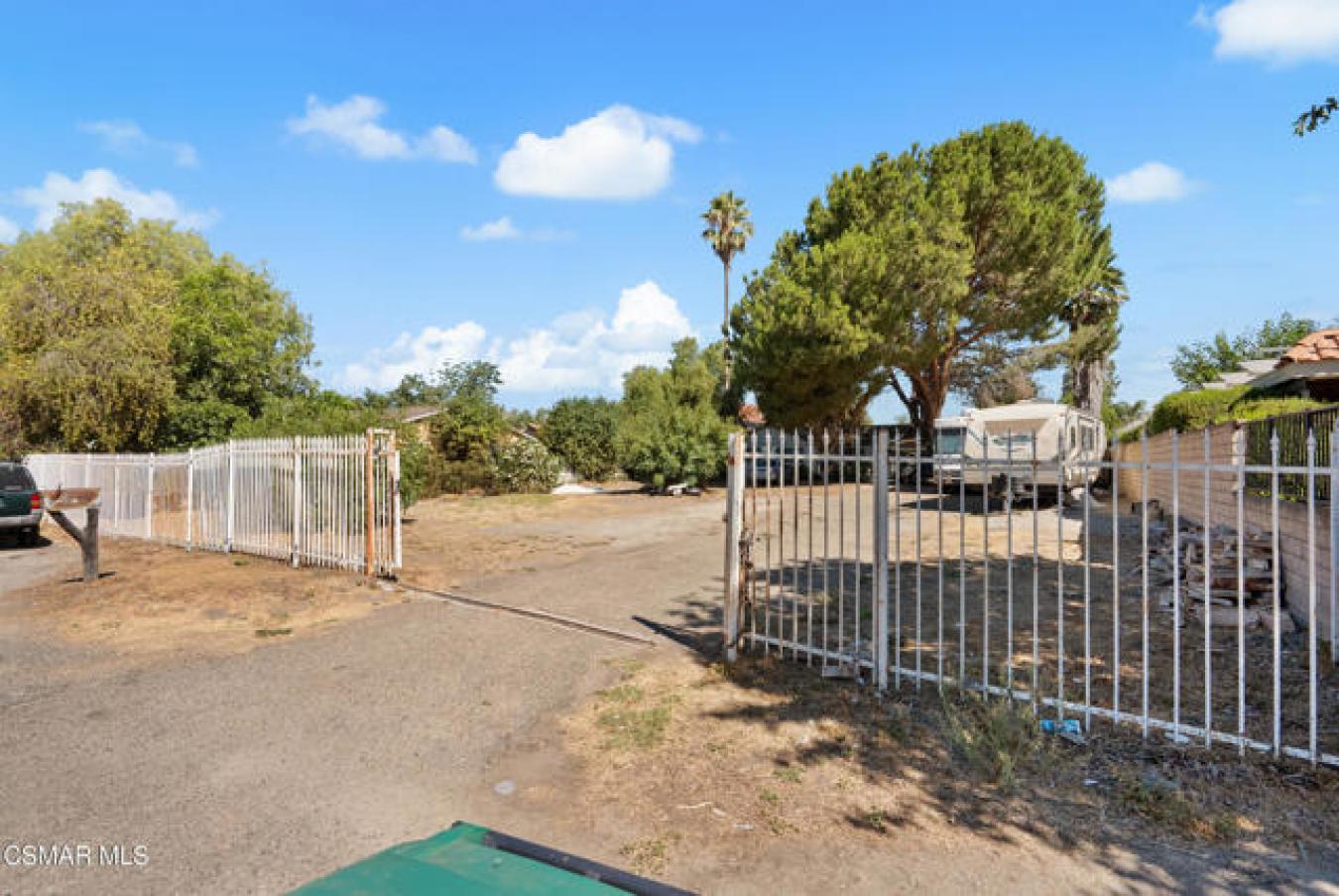 Simi Valley, Ventura, 93065, United States, 4 Bedrooms Bedrooms, ,2 BathroomsBathrooms,Residential,For Sale,1985800