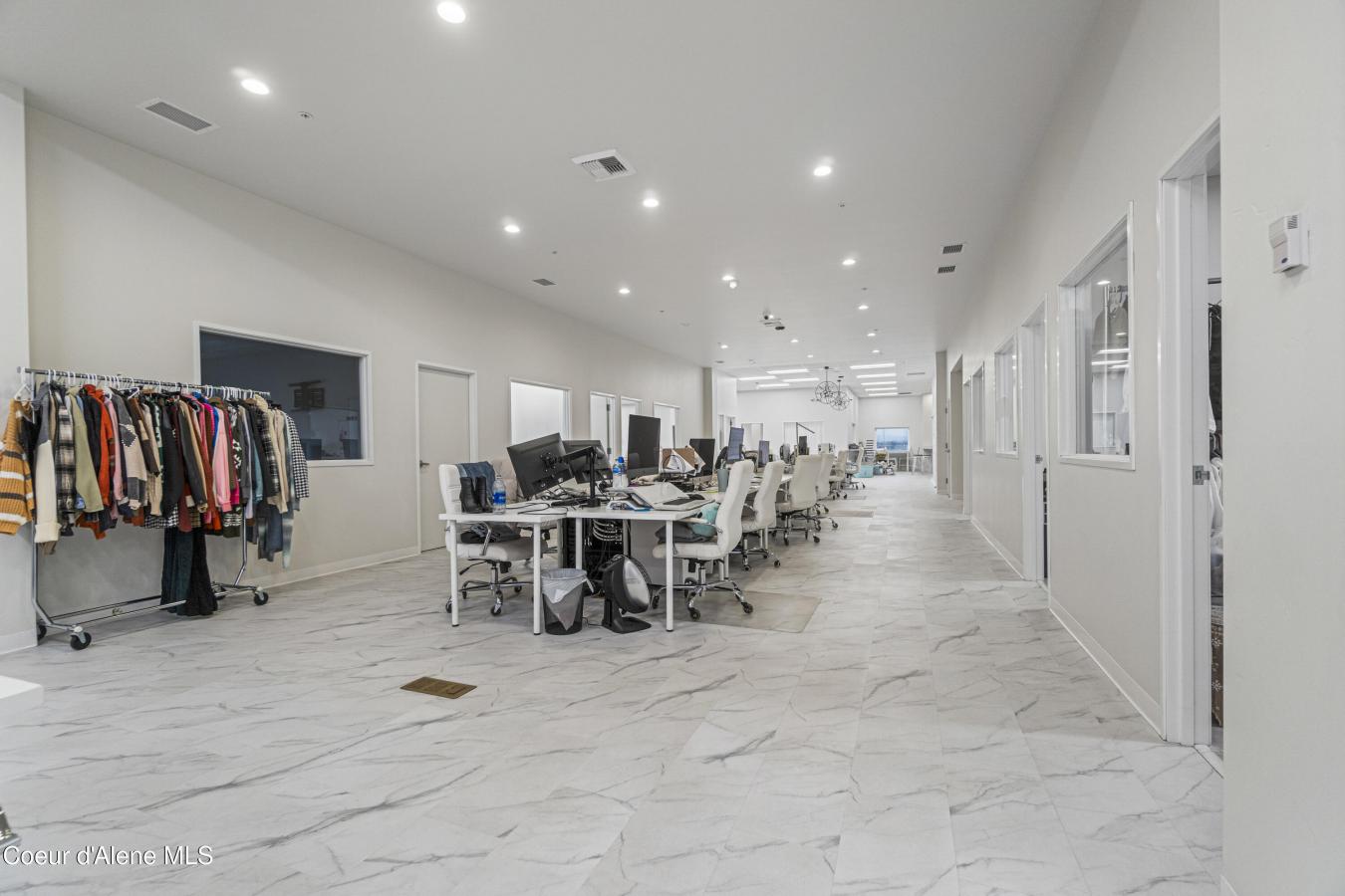 Post Falls, Kootenai, 83854, United States, ,Residential,For Sale,1985799