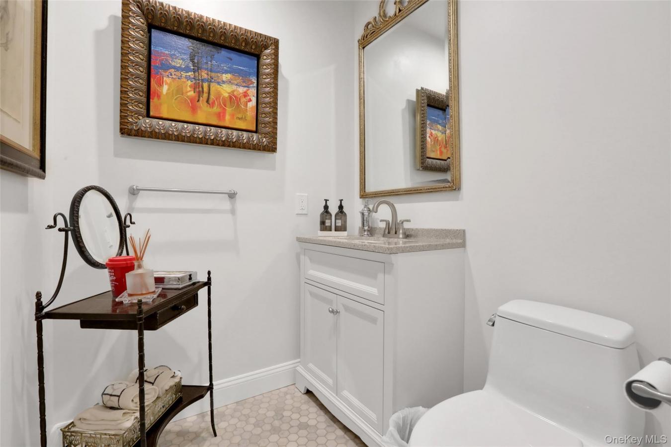 Greenburgh, Westchester County, 10533, United States, 5 Bedrooms Bedrooms, ,6 BathroomsBathrooms,Residential,For Sale,1985793