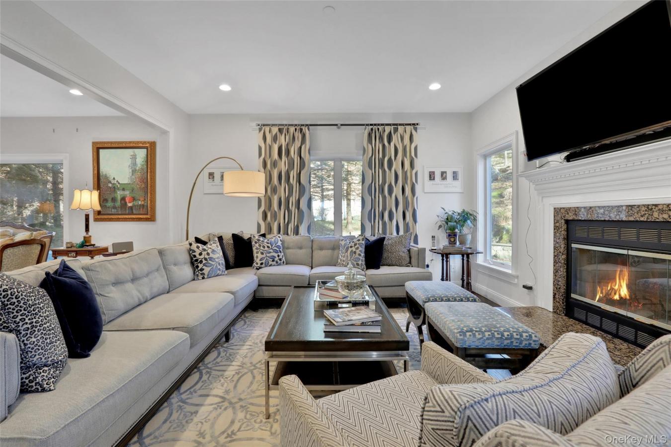 Greenburgh, Westchester County, 10533, United States, 5 Bedrooms Bedrooms, ,6 BathroomsBathrooms,Residential,For Sale,1985793