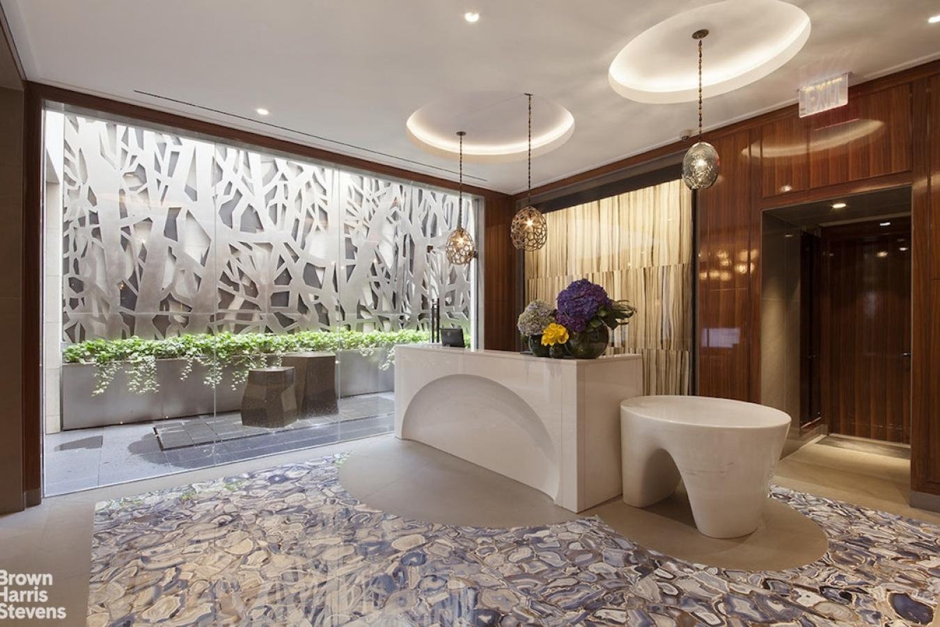 New York, New York, 10065, United States, 2 Bedrooms Bedrooms, ,2 BathroomsBathrooms,Residential,For Sale,1985794