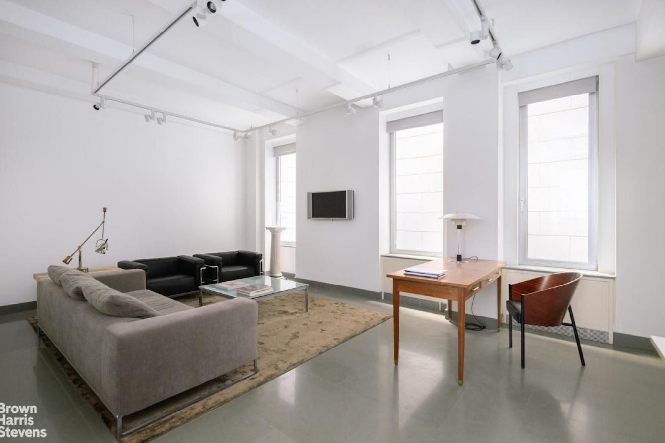 New York, New York, 10028, United States, 1 Bedroom Bedrooms, ,1 BathroomBathrooms,Residential,For Sale,1985783