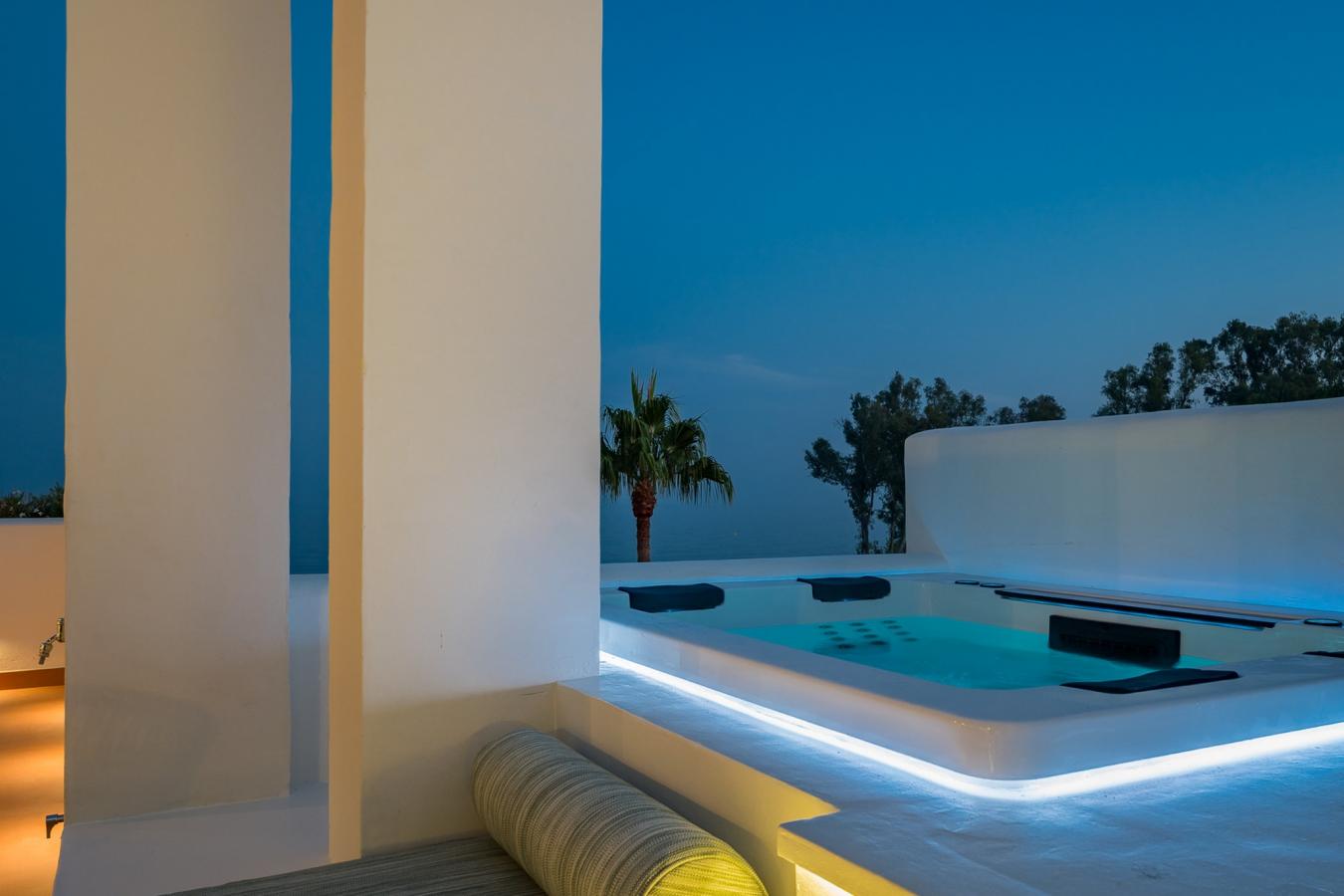 Marbella, Malaga, 29680, Spain, 3 Bedrooms Bedrooms, ,3 BathroomsBathrooms,Residential,For Sale,1985779