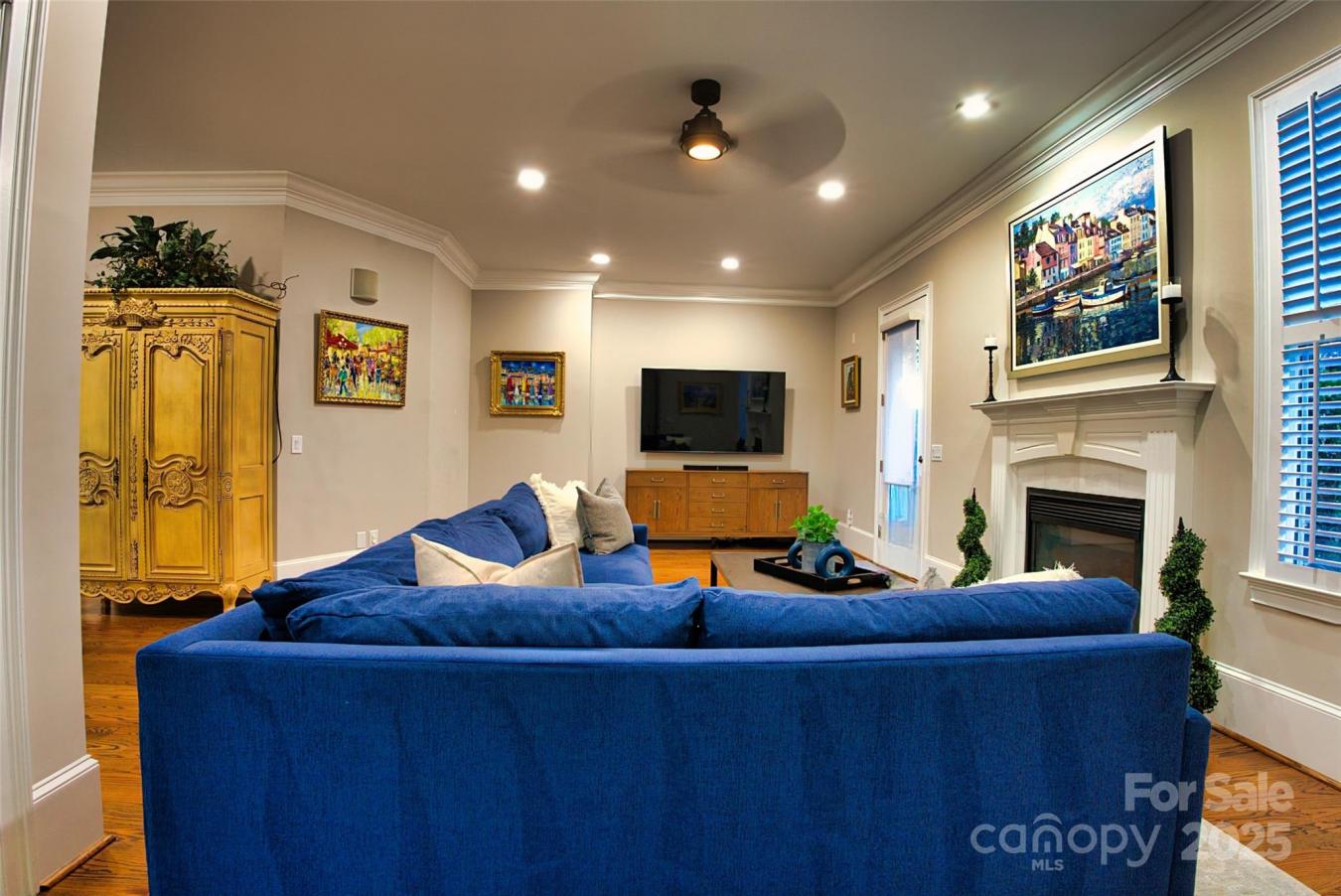 Charlotte, Mecklenburg, 28226, United States, 5 Bedrooms Bedrooms, ,4 BathroomsBathrooms,Residential,For Sale,1987174