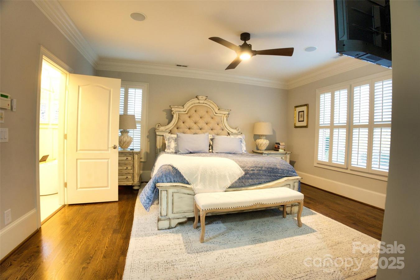 Charlotte, Mecklenburg, 28226, United States, 5 Bedrooms Bedrooms, ,4 BathroomsBathrooms,Residential,For Sale,1987174