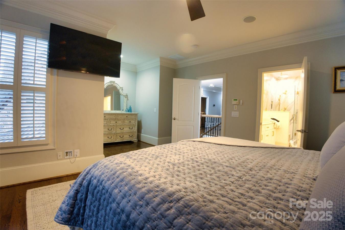 Charlotte, Mecklenburg, 28226, United States, 5 Bedrooms Bedrooms, ,4 BathroomsBathrooms,Residential,For Sale,1987174