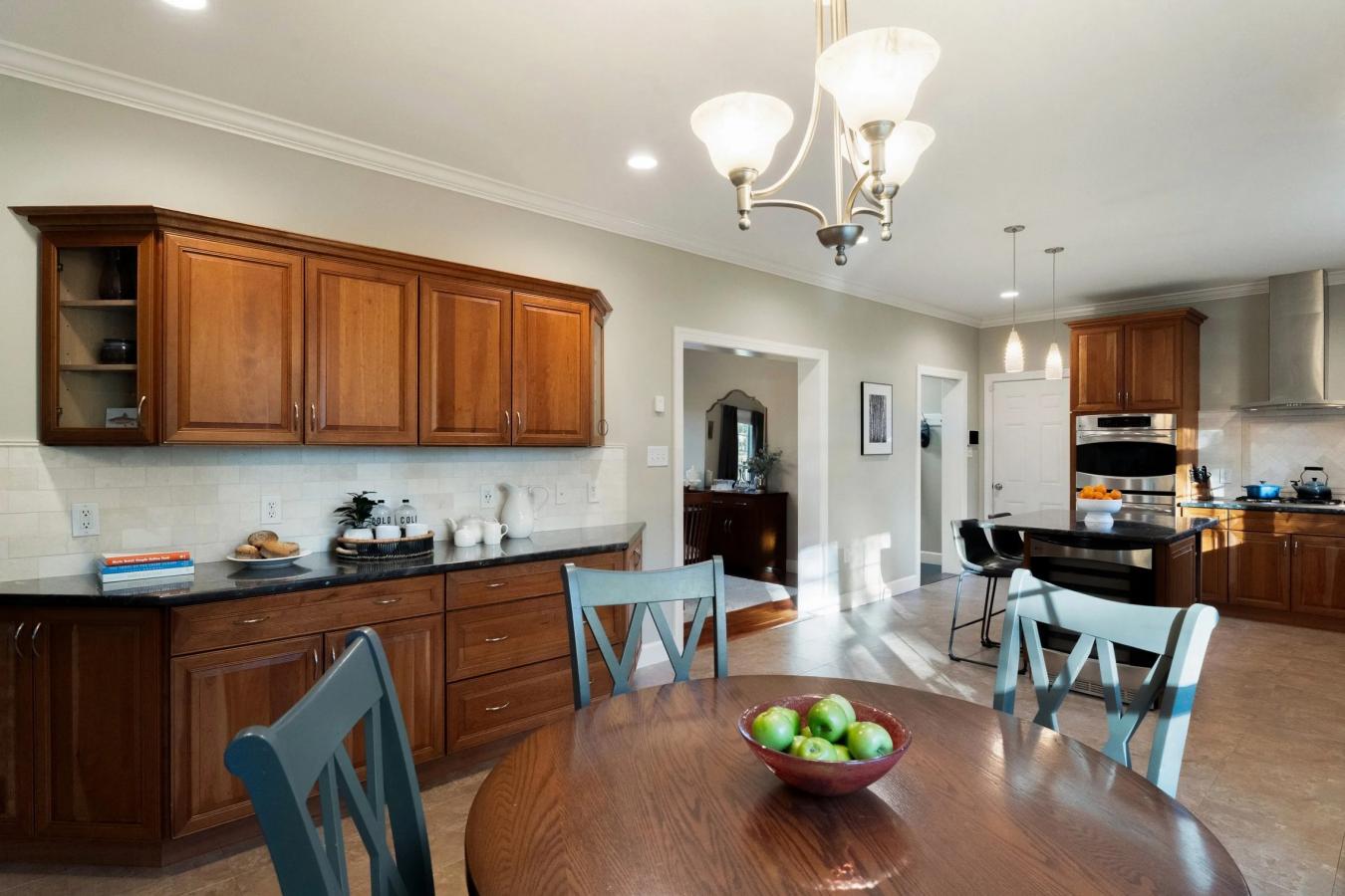 AUBURN, CAYUGA, 13152, United States, 4 Bedrooms Bedrooms, ,3 BathroomsBathrooms,Residential,For Sale,1985780