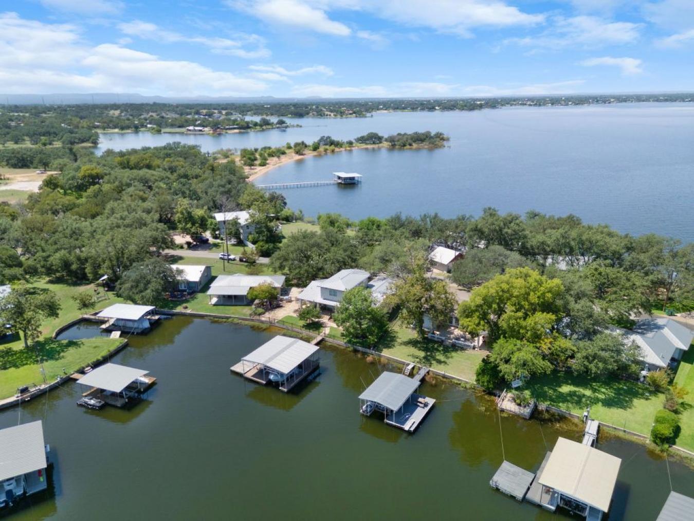 Buchanan Dam, Llano, 78609, United States, 3 Bedrooms Bedrooms, ,2 BathroomsBathrooms,Residential,For Sale,1987164