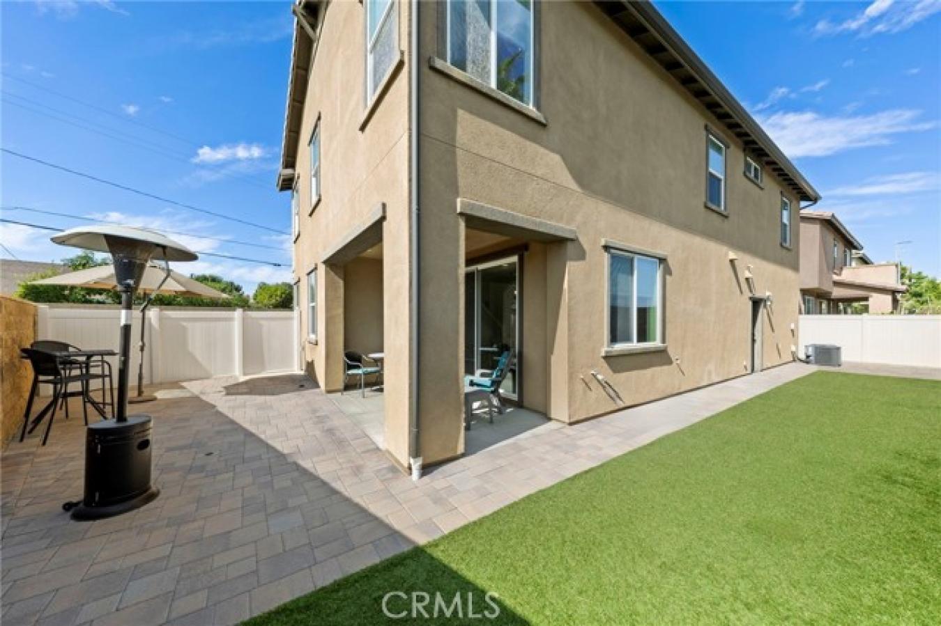 Anaheim, Orange, 92806, United States, 4 Bedrooms Bedrooms, ,3 BathroomsBathrooms,Residential,For Sale,1987163