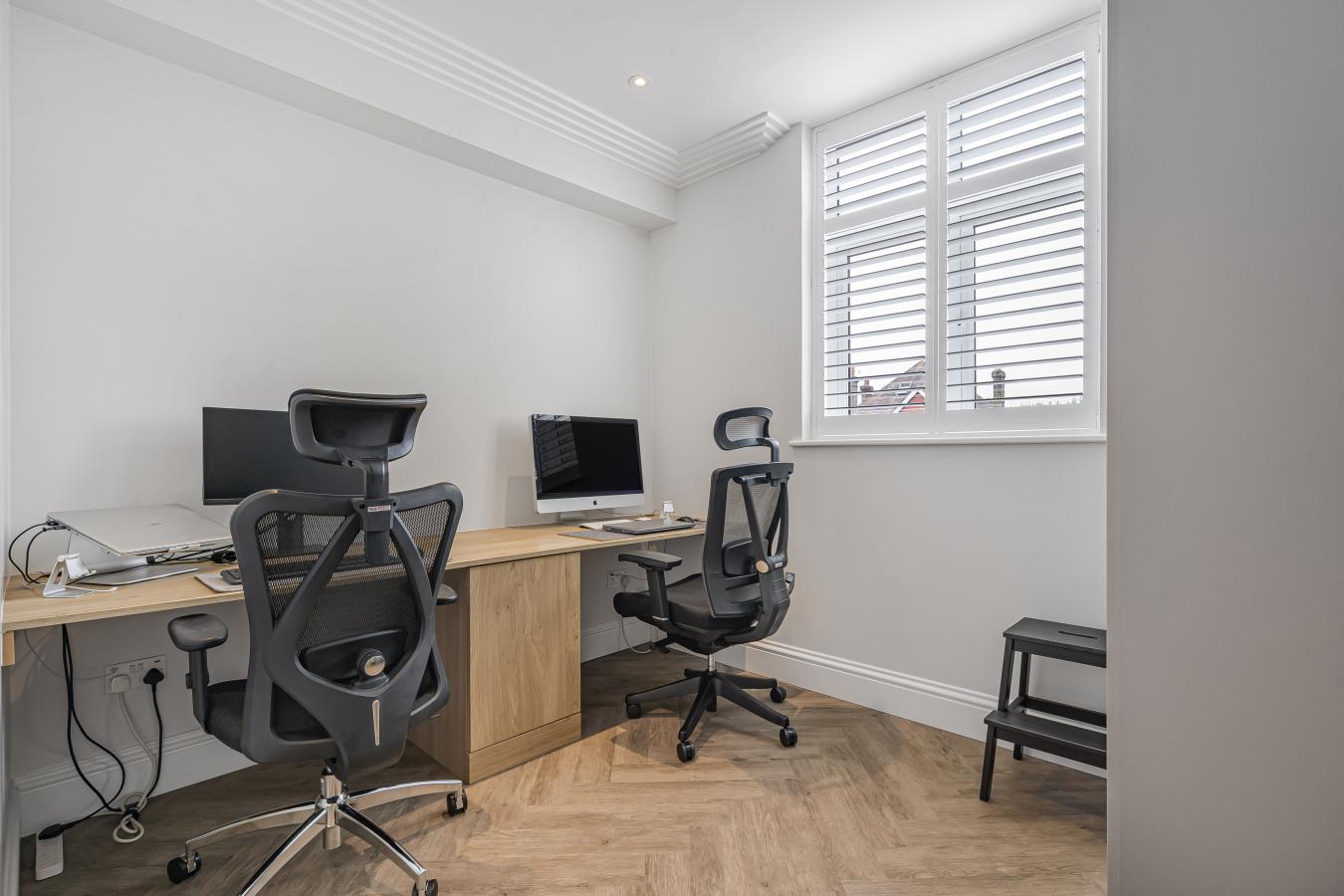 Bromley, Kent, BR2 0QS, United Kingdom, 3 Bedrooms Bedrooms, ,2 BathroomsBathrooms,Residential,For Sale,1987160