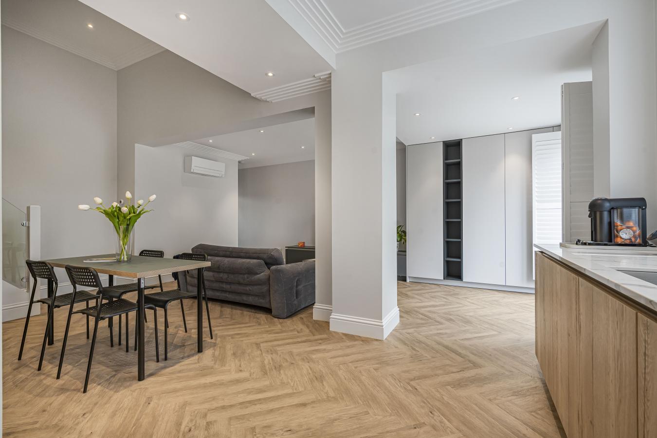 Bromley, Kent, BR2 0QS, United Kingdom, 3 Bedrooms Bedrooms, ,2 BathroomsBathrooms,Residential,For Sale,1987160