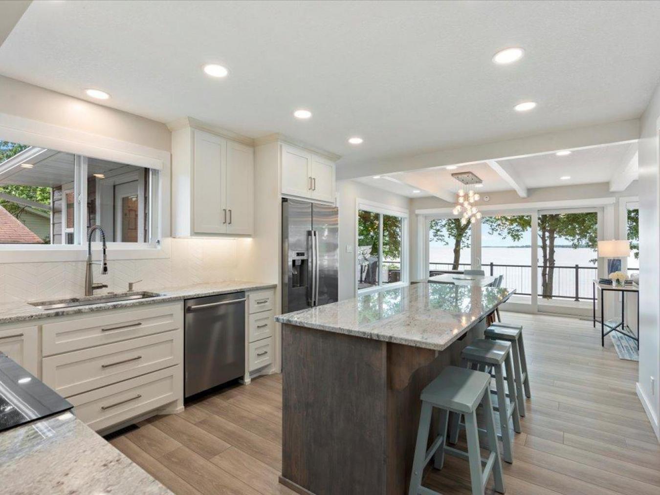 Isle, Mille Lacs, 56342, United States, 4 Bedrooms Bedrooms, ,3 BathroomsBathrooms,Residential,For Sale,1987159