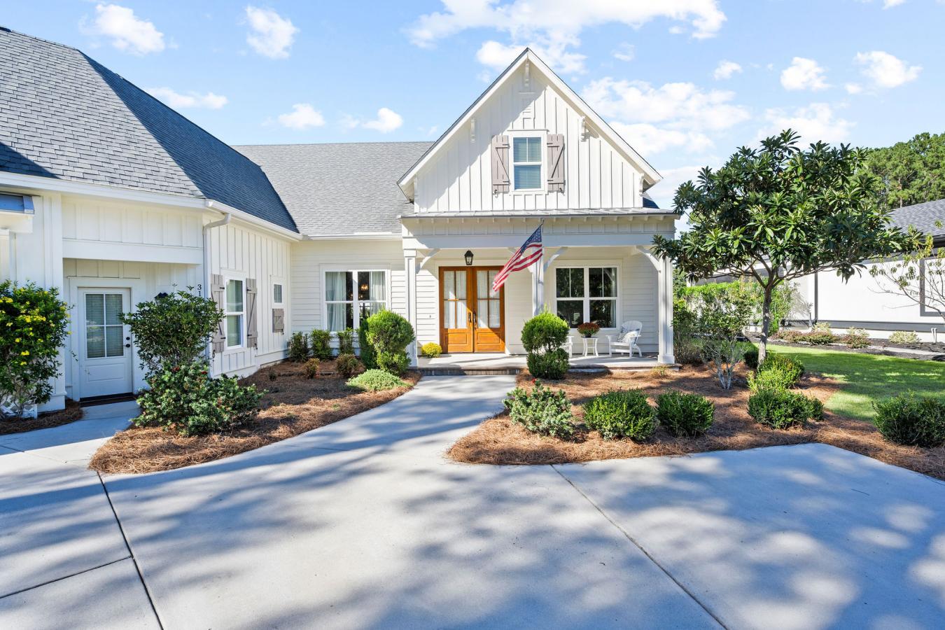 Bluffton, Beaufort, 29910, United States, 5 Bedrooms Bedrooms, ,4 BathroomsBathrooms,Residential,For Sale,1987158