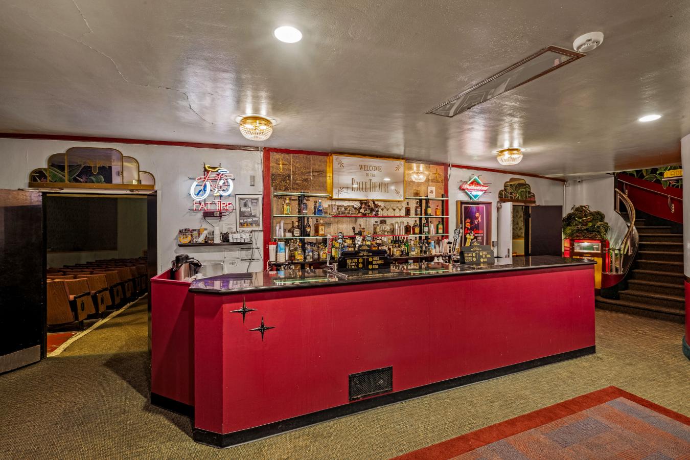 Grants Pass, Josephine, 97526, United States, ,Residential,For Sale,1987166