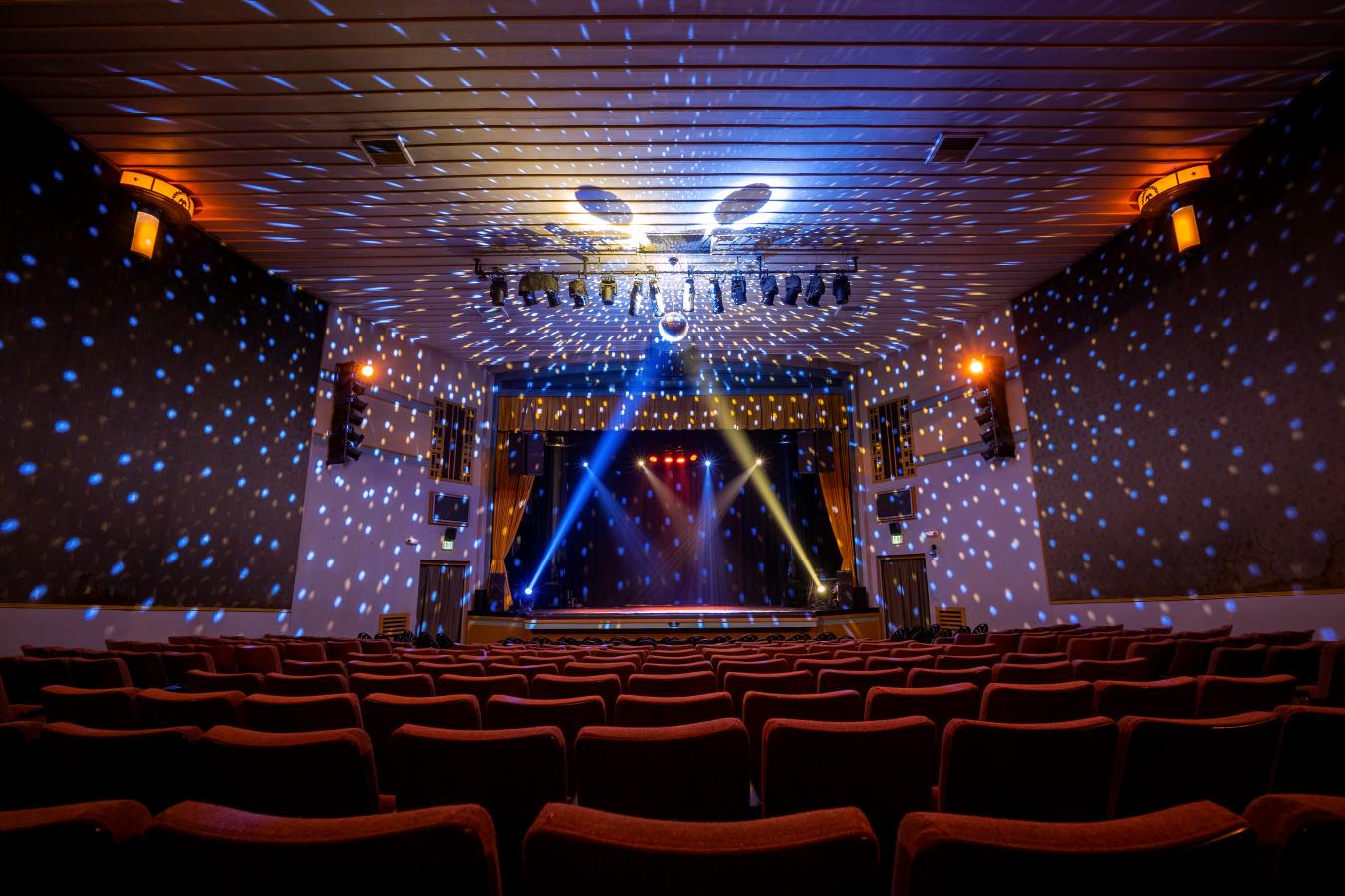 Grants Pass, Josephine, 97526, United States, ,Residential,For Sale,1987166