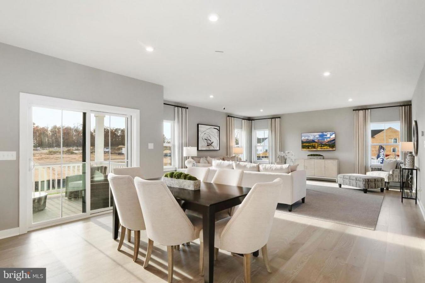 WOOLWICH TWP, GLOUCESTER, 08085, United States, 4 Bedrooms Bedrooms, ,2 BathroomsBathrooms,Residential,For Sale,1987156