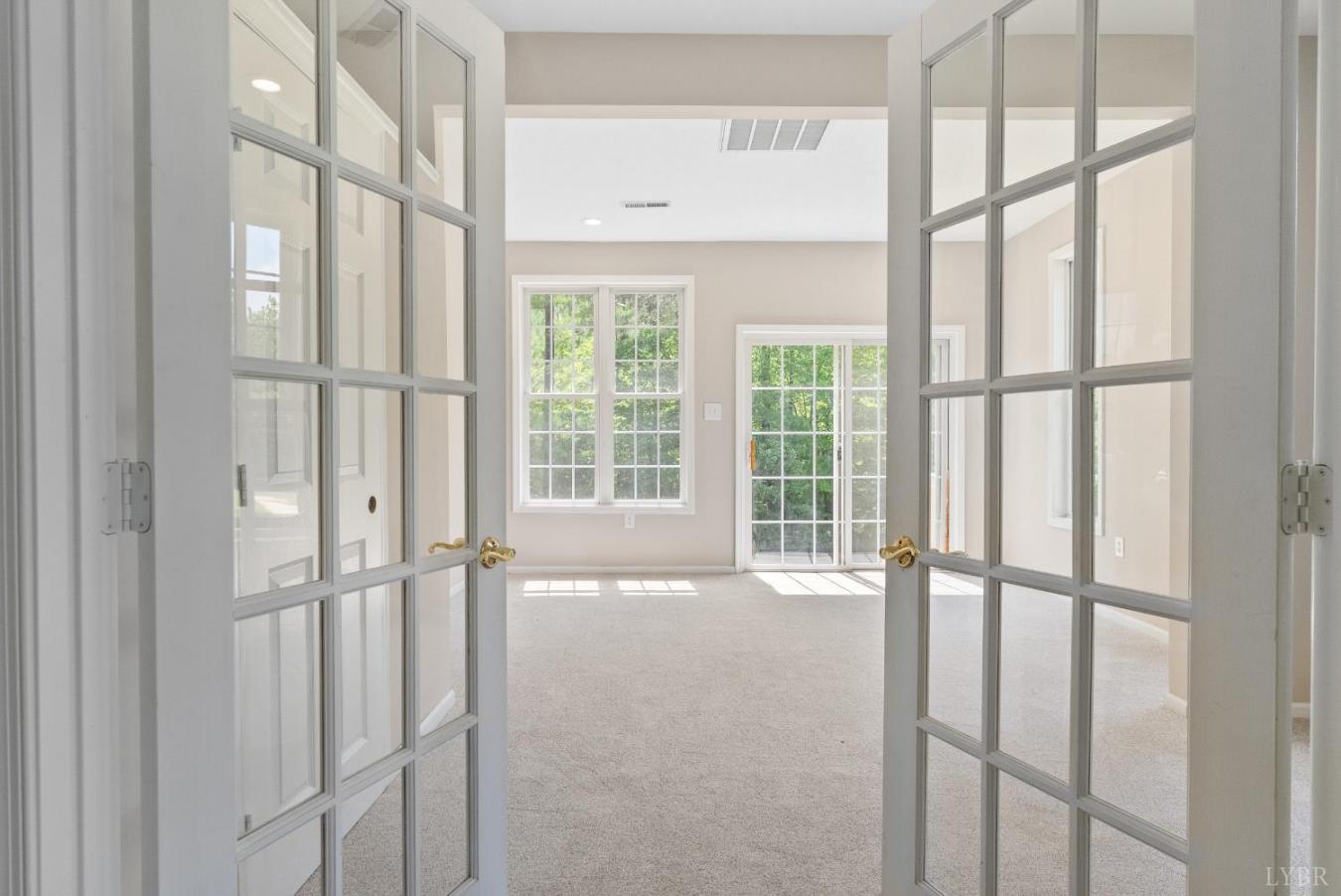 Appomattox, Appomattox, 24522, United States, ,Residential,For Sale,1987157