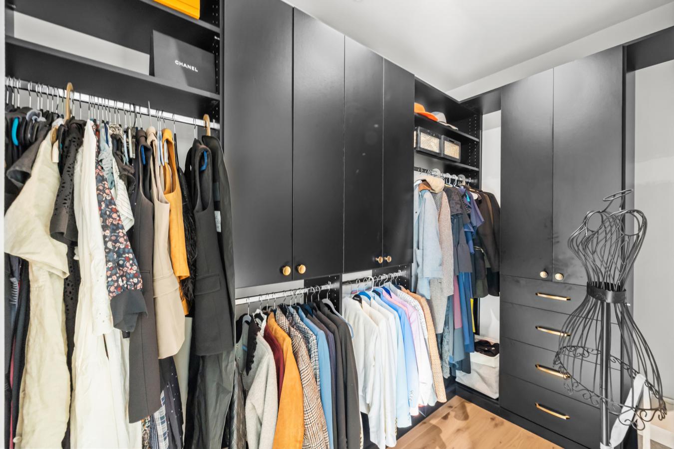 Bethesda, Maryland, 20817, United States, 4 Bedrooms Bedrooms, ,3 BathroomsBathrooms,Residential,For Sale,1987149