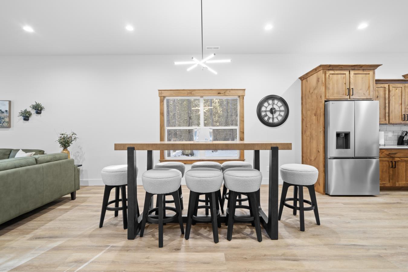 Island Park, Fremont, 83429, United States, 4 Bedrooms Bedrooms, ,3 BathroomsBathrooms,Residential,For Sale,1987145