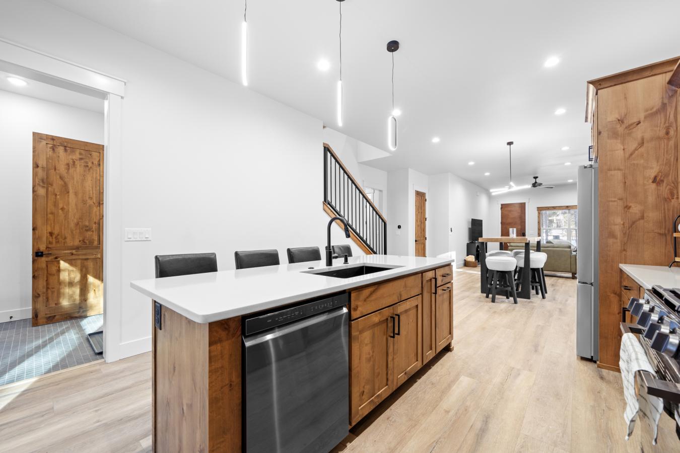 Island Park, Fremont, 83429, United States, 4 Bedrooms Bedrooms, ,3 BathroomsBathrooms,Residential,For Sale,1987145