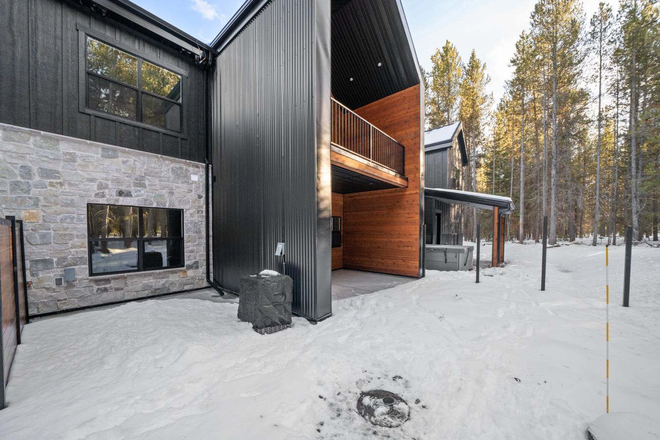 Island Park, Fremont, 83429, United States, 3 Bedrooms Bedrooms, ,3 BathroomsBathrooms,Residential,For Sale,1987146