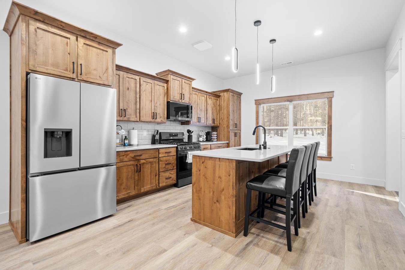 Island Park, Fremont, 83429, United States, 4 Bedrooms Bedrooms, ,3 BathroomsBathrooms,Residential,For Sale,1987144