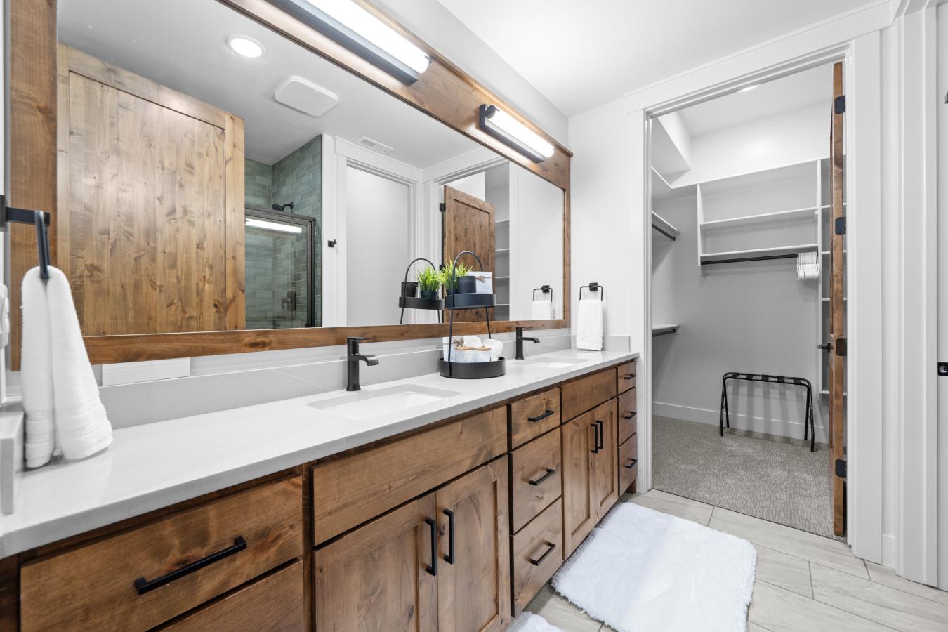 Island Park, Fremont, 83429, United States, 4 Bedrooms Bedrooms, ,3 BathroomsBathrooms,Residential,For Sale,1987144