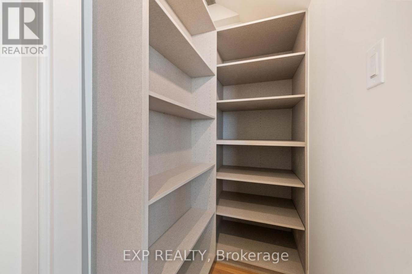 Ottawa, ON, K1N6P6, Canada, ,Residential,For Sale,1987142