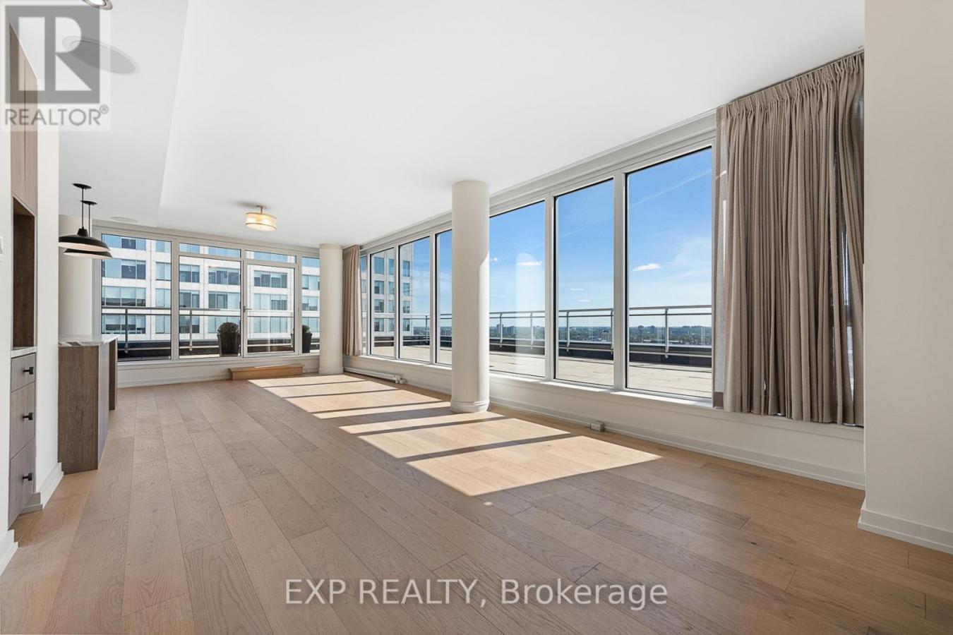 Ottawa, ON, K1N6P6, Canada, ,Residential,For Sale,1987142