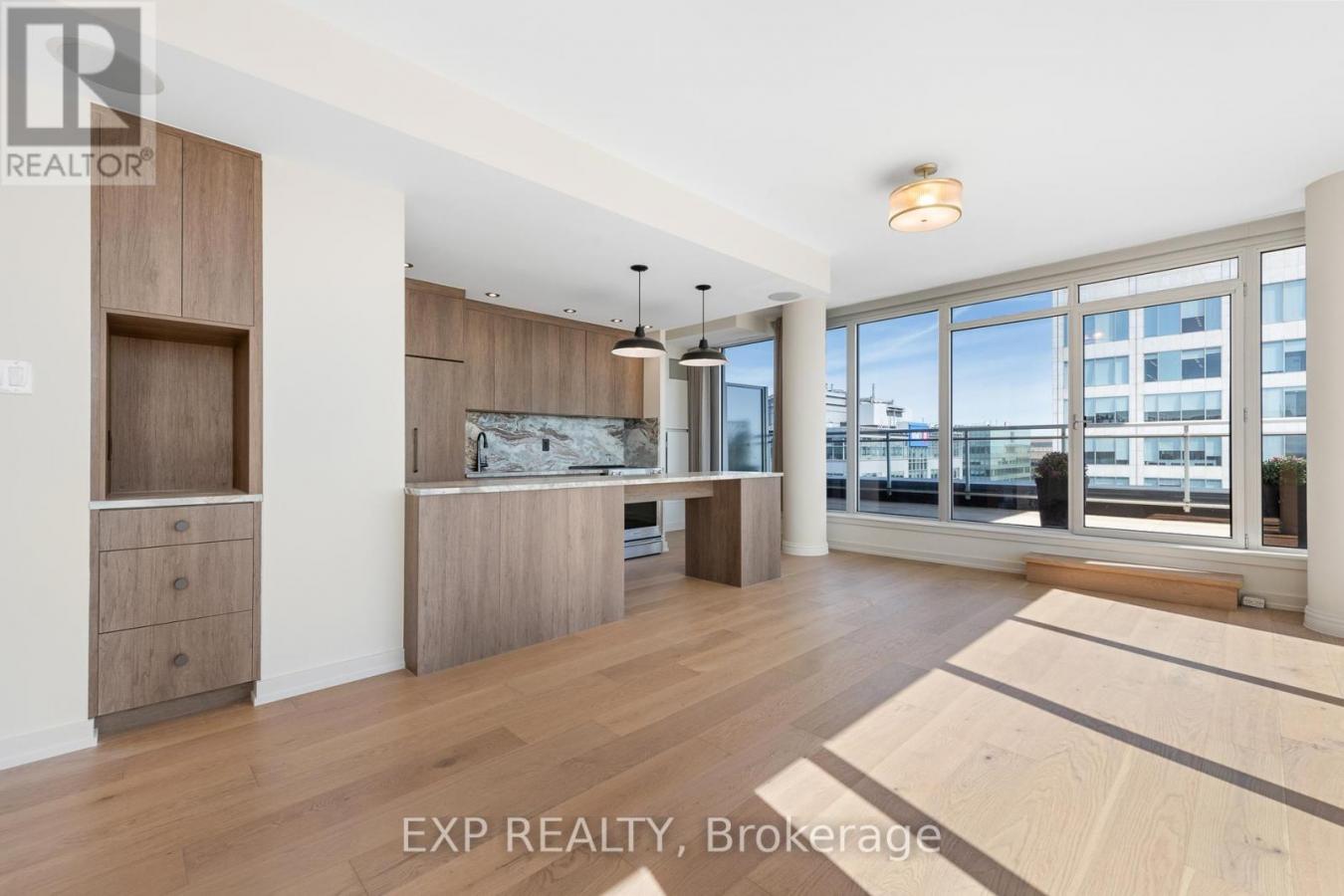 Ottawa, ON, K1N6P6, Canada, ,Residential,For Sale,1987142